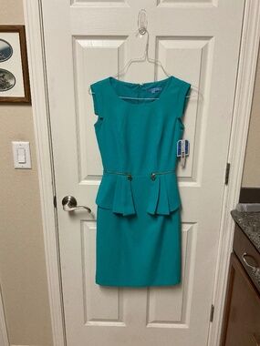 Antonio Melani size 0 turquoise sleeveless dress.  Lined.  NWT